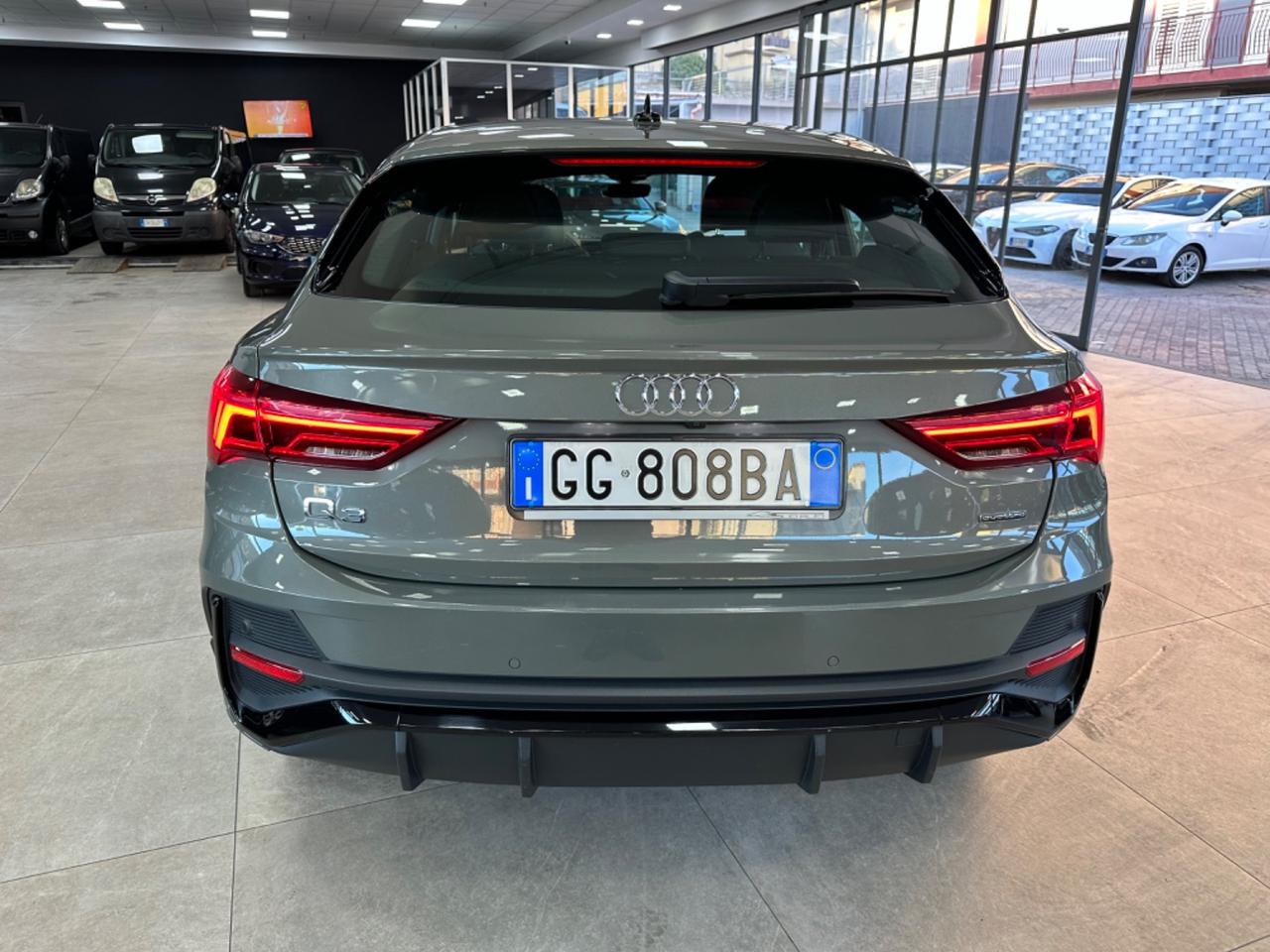 Audi Q3 40 TDI 200 CV quattro S tronic line edition 2021