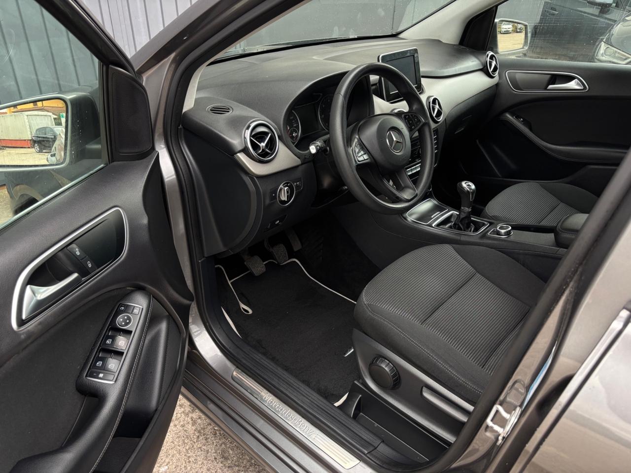 Mercedes classe B 180. Neopatentati. Garanzia