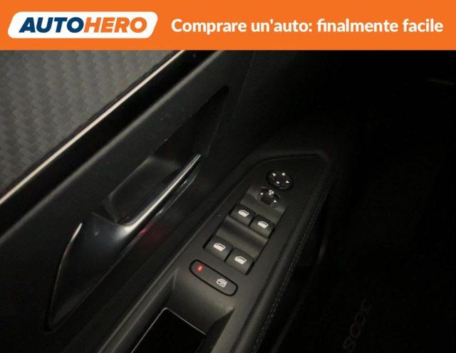 PEUGEOT 3008 Hybrid 136 e-DCS 6 Allure Pack