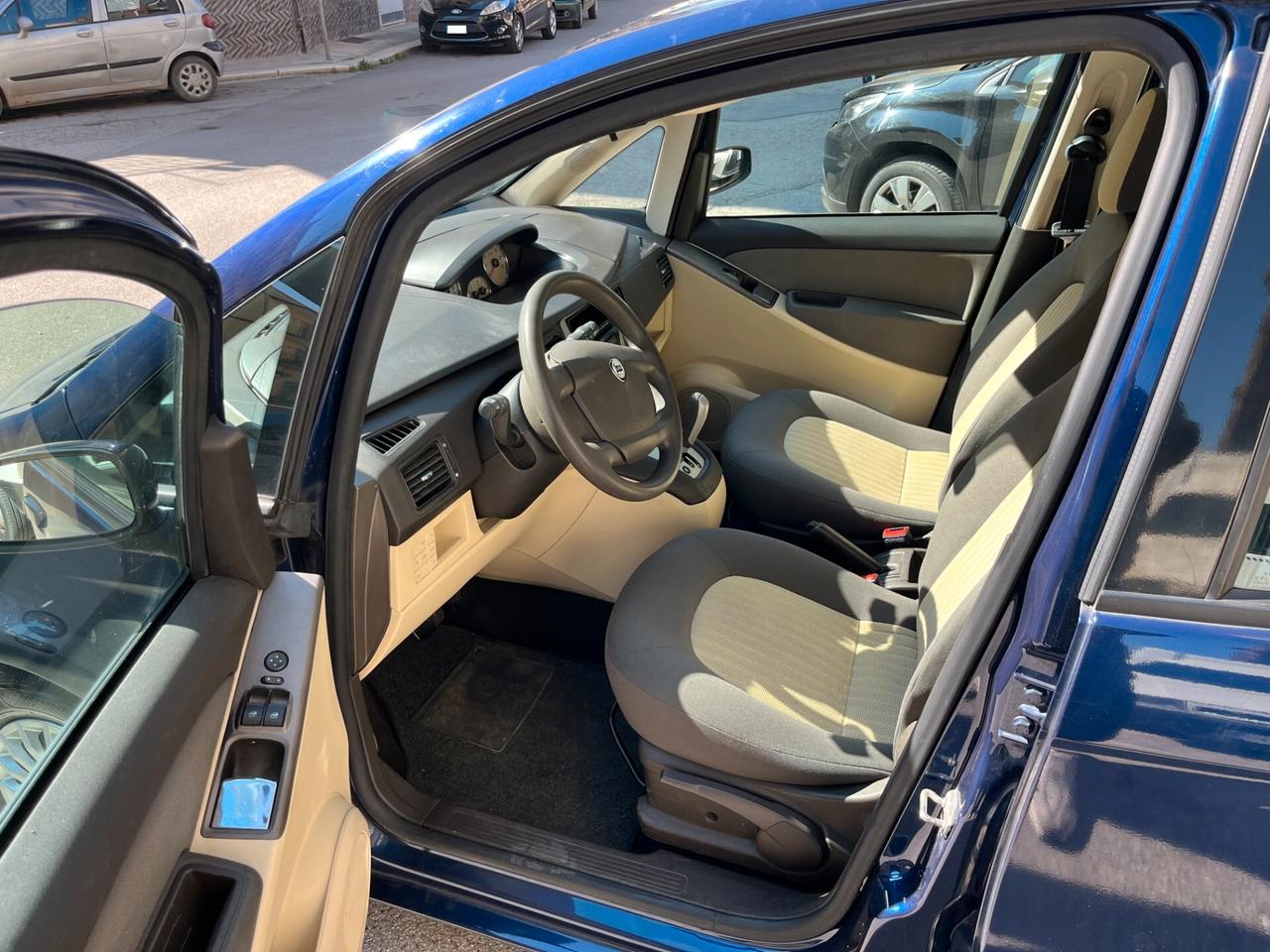 Lancia MUSA 1.4 16V DFN Gold