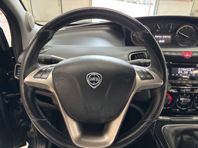 LANCIA Ypsilon 1.2 69 CV 5 porte GPL Ecochic Gold