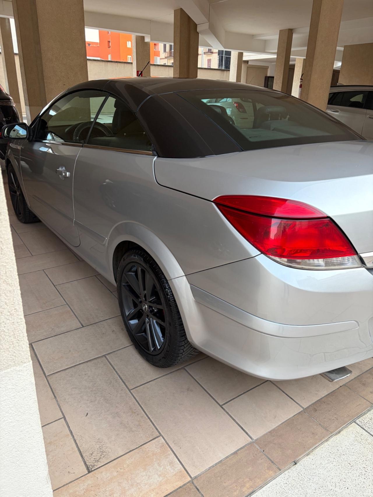 Opel Astra TwinTop 1.9 16V CDTI 150CV Cosmo