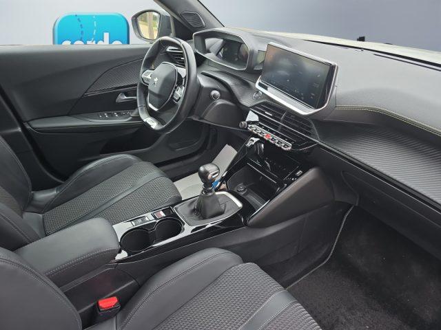 PEUGEOT 2008 PureTech GT Line