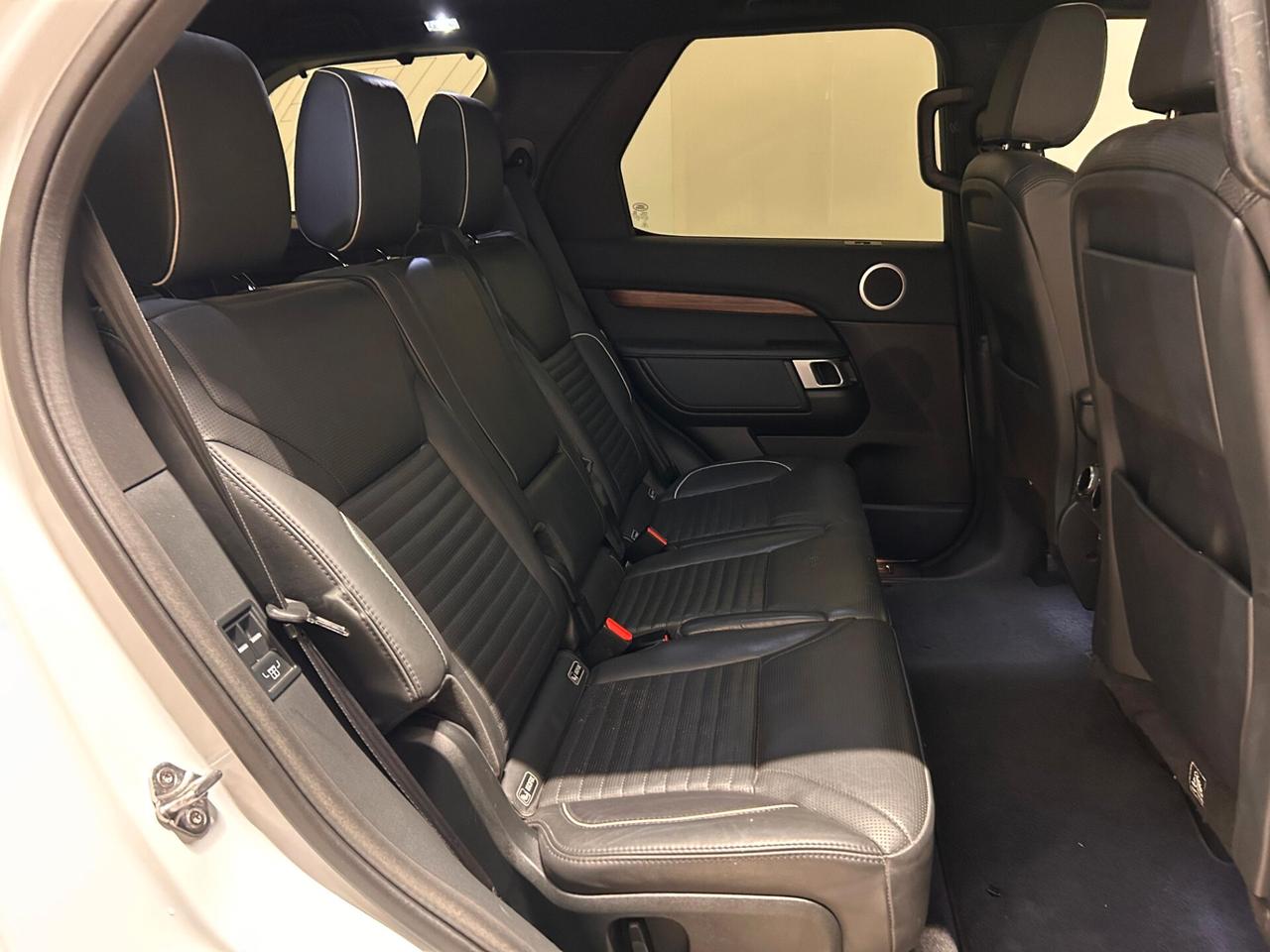 Land Rover Discovery 2.0 SD4 240 CV HSE 7 posti