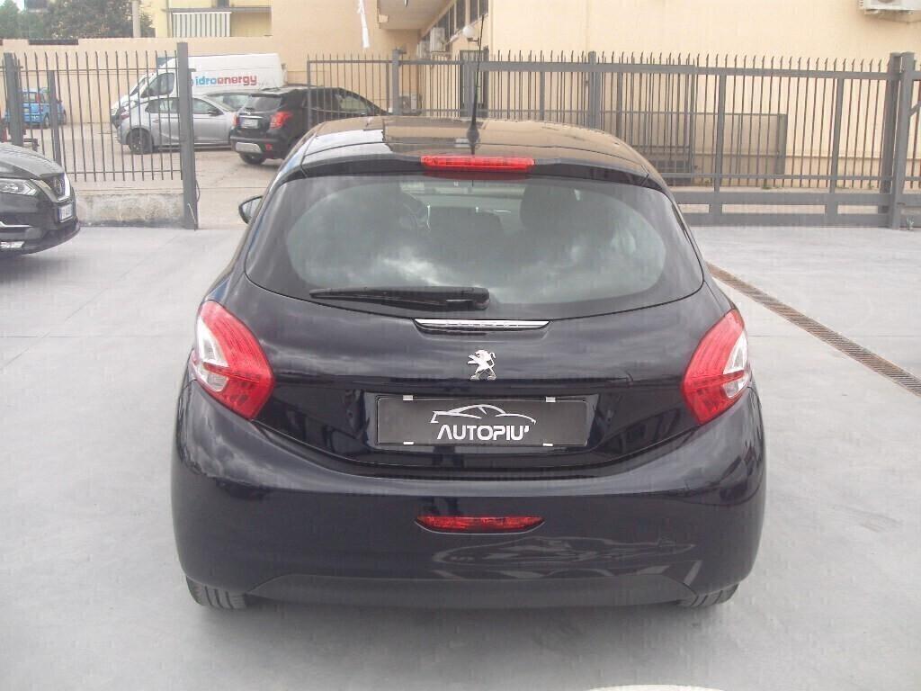 Peugeot 208 1.4 HDi 68 CV 5 porte - 2015