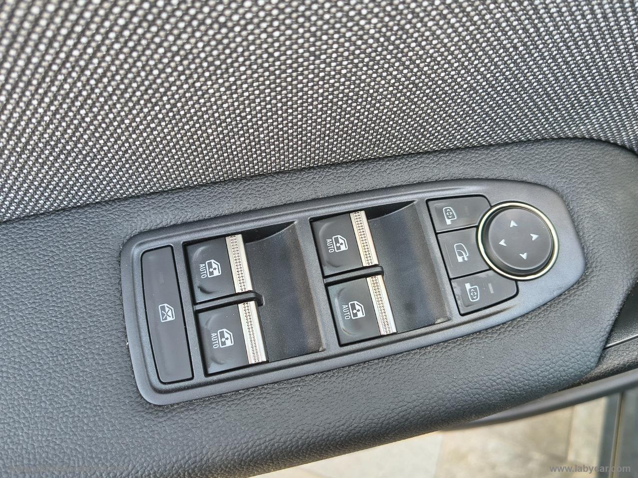 RENAULT Captur Eco-G 120 CV Techno