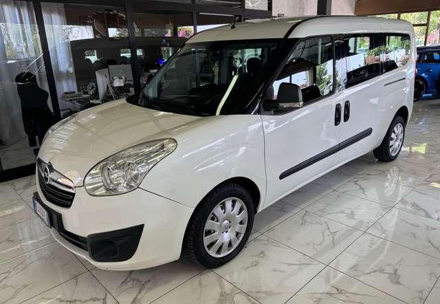 Fiat Doblo Neopatentati MAXI IVA ESPOSTA