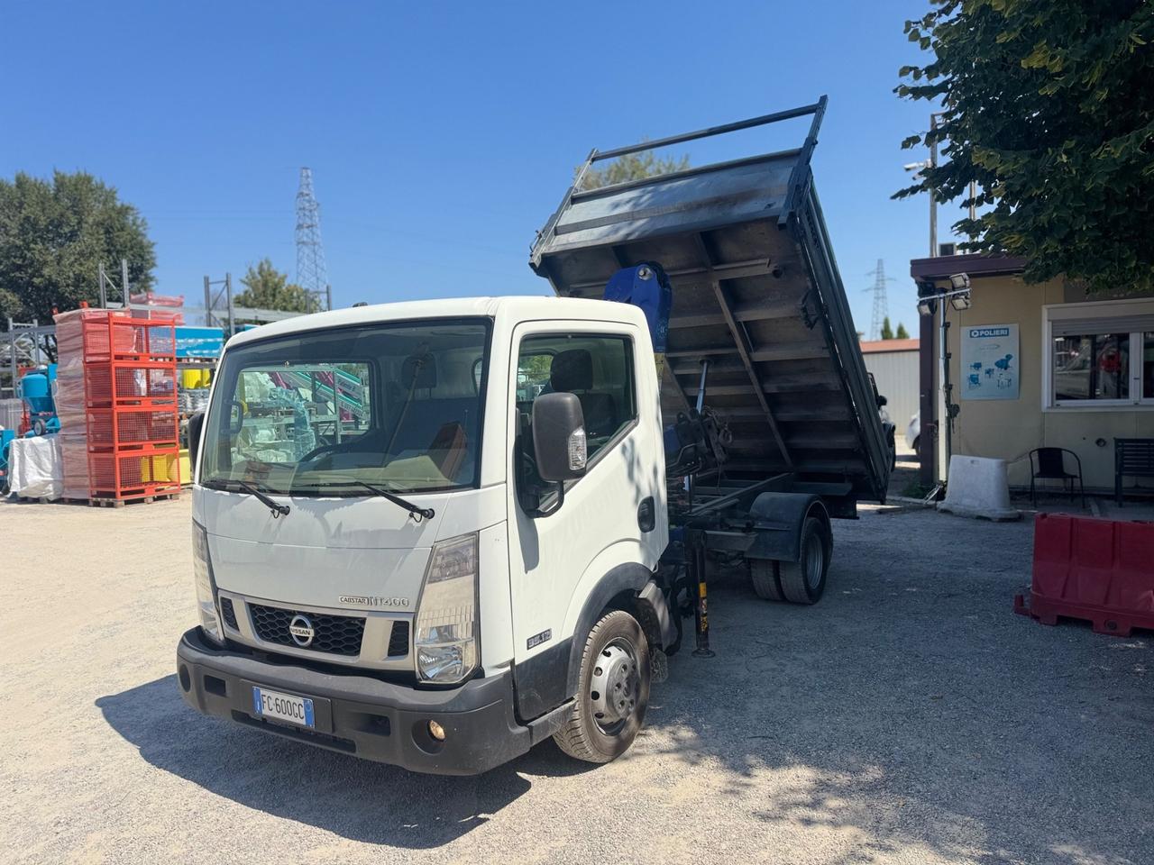 NISSAN CABSTAR NT400 GRU\\\\RIBALTABILE TRILA\\\\PREZZO + IVA