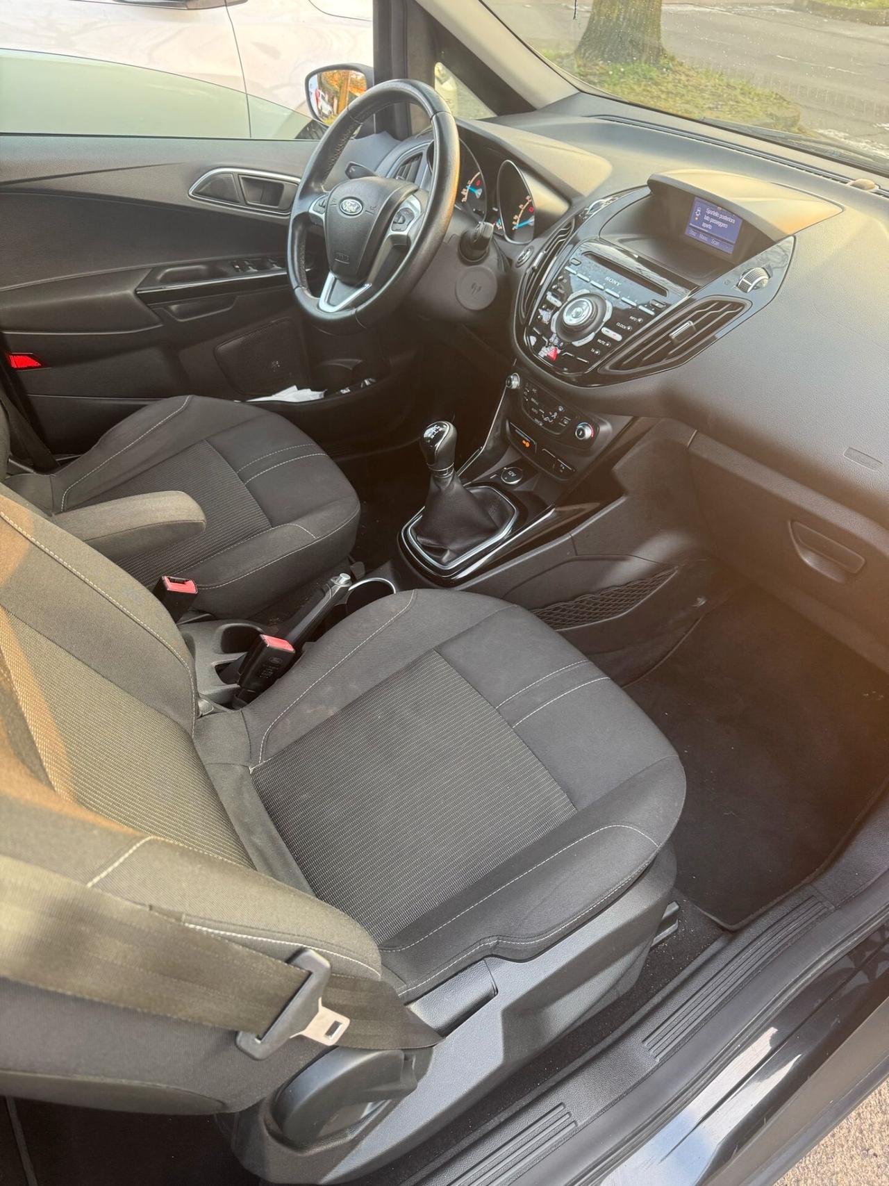 Ford B-Max 1.5 TDCi 75 CV Titanium