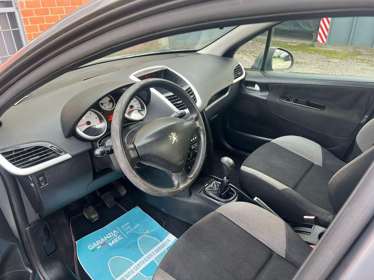PEUGEOT - 207 - HDi 70CV 5p. ONE Line