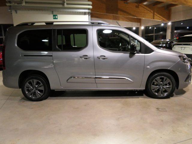 TOYOTA Proace City Verso 1.2 110 CV S&S L1 Short Executive