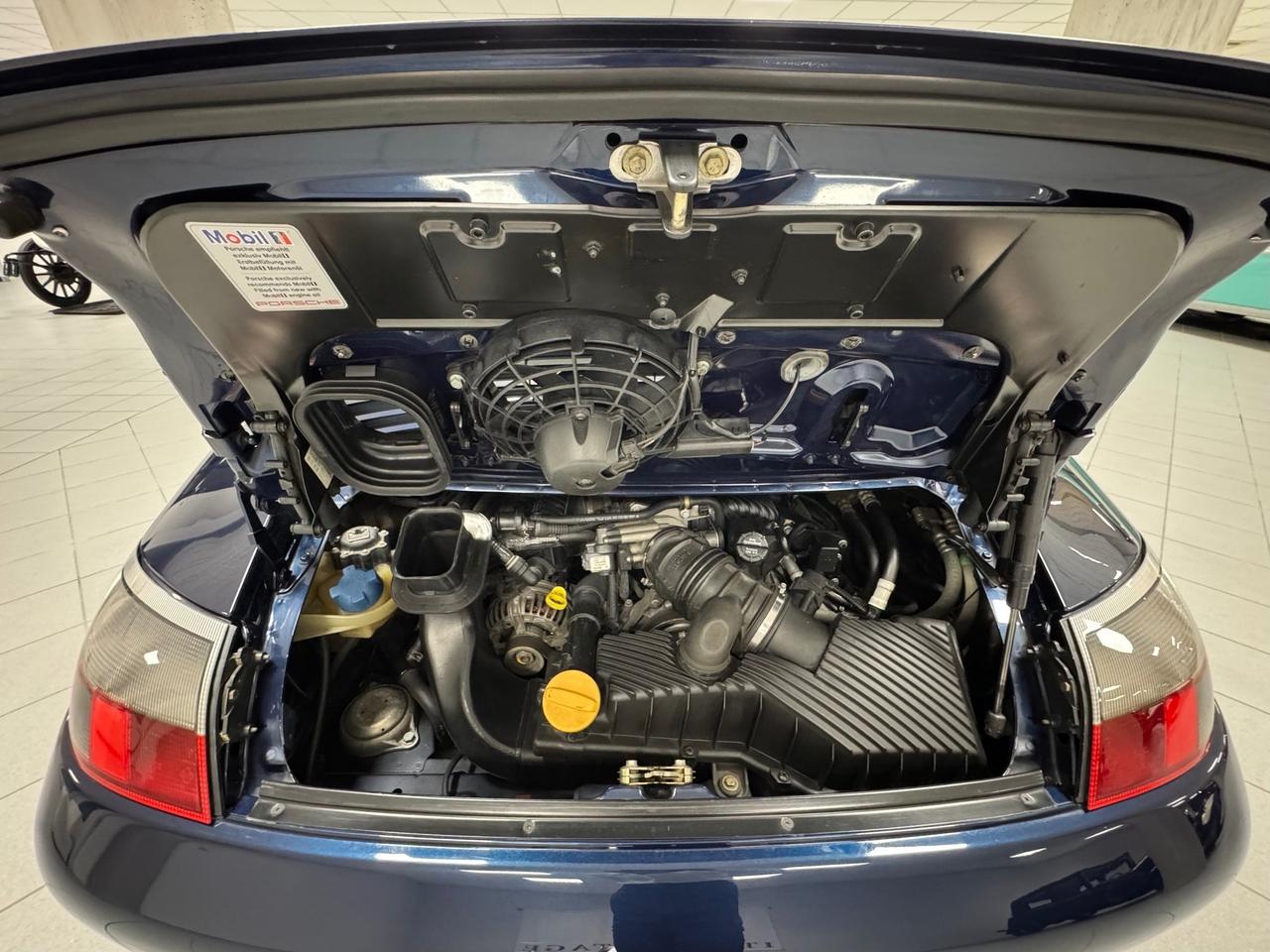 Porsche 996 Carrera