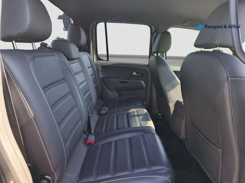 Volkswagen Amarok 3.0 V6 TDI 258CV 4MOTION BMT permanente aut. D.C. Aventura