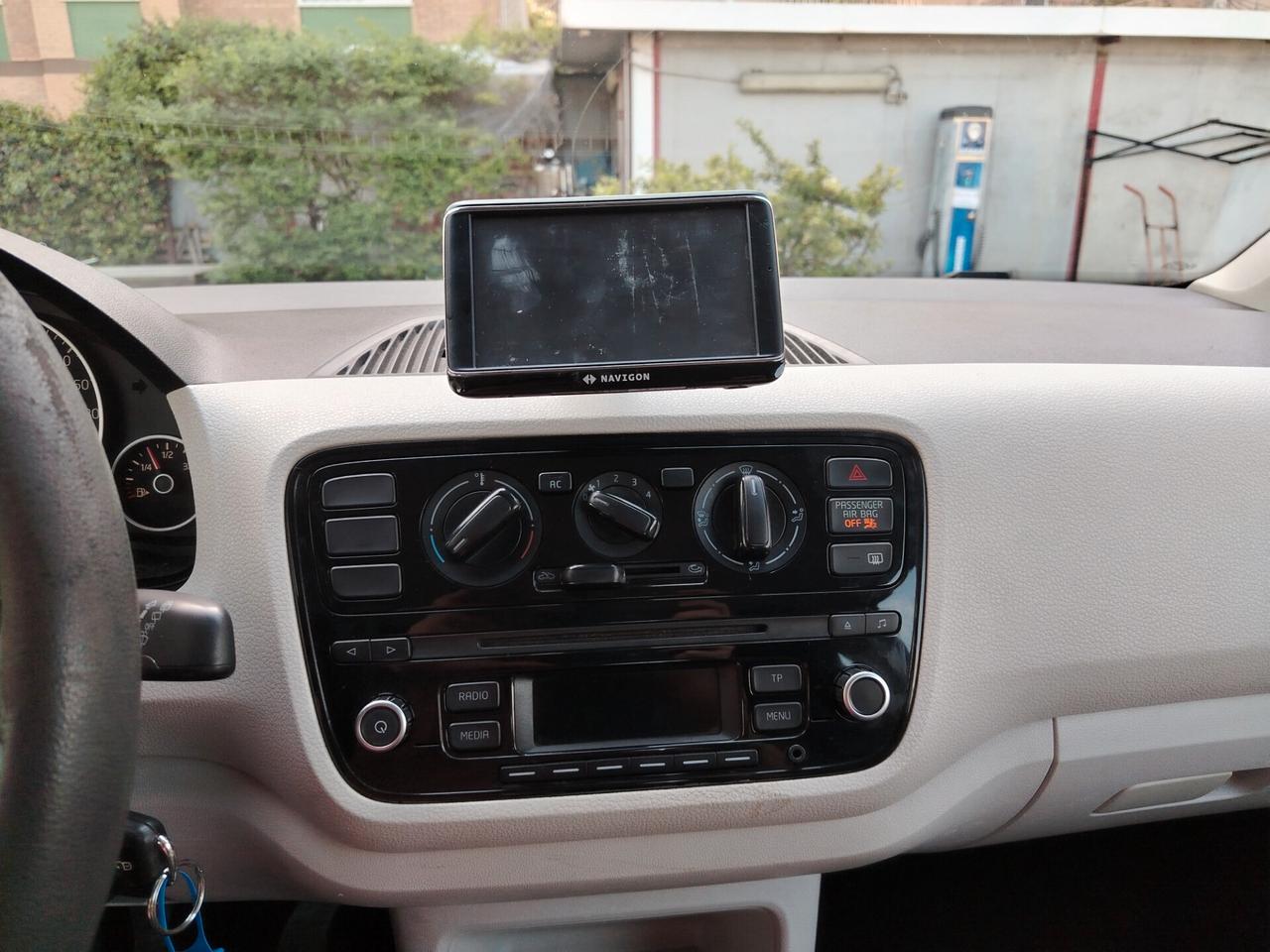 Volkswagen up! 1.0 75 CV 3p. high