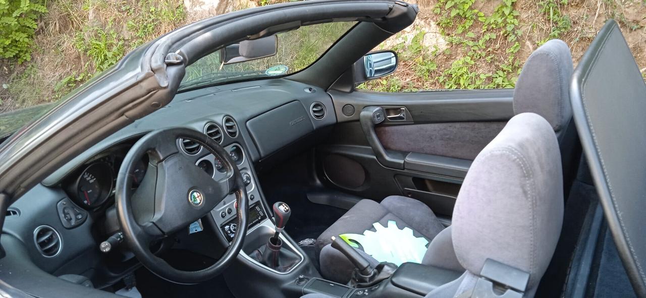 Alfa Romeo GTV Spider 2.0i JTS 16V cat Serie Sp. 2004