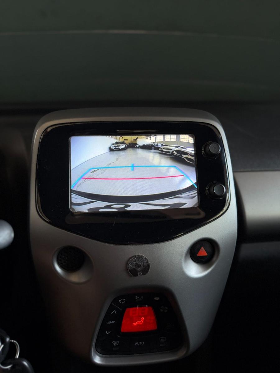 TOYOTA - Aygo - 1.0 VVT-i 69 CV 5p. x-play TSS MMT
