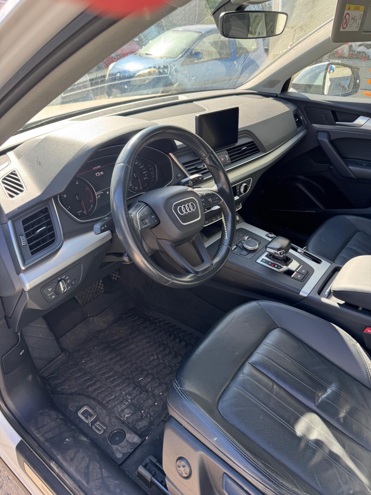Audi Q5 35 TDI S tronic line plus