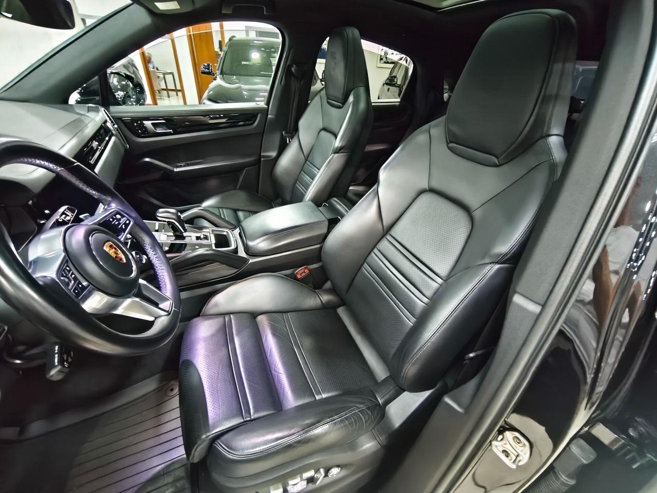 Porsche Cayenne Coupé 3.0 V6 340 cv platinium edition