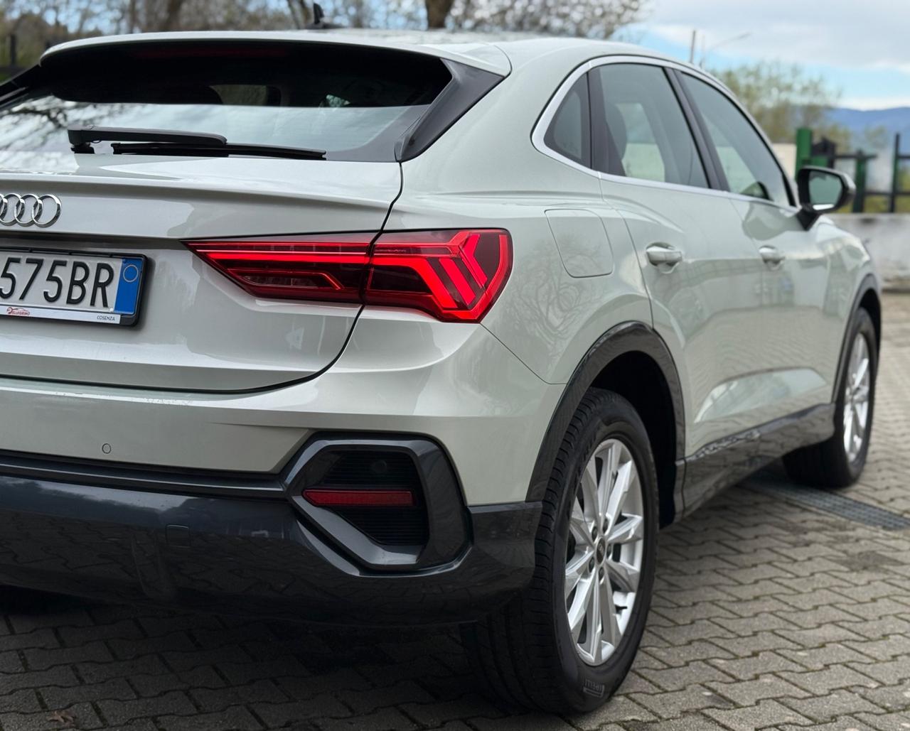 Audi Q3 Sportback 35 TDI S tronic IVA ESPOSTA