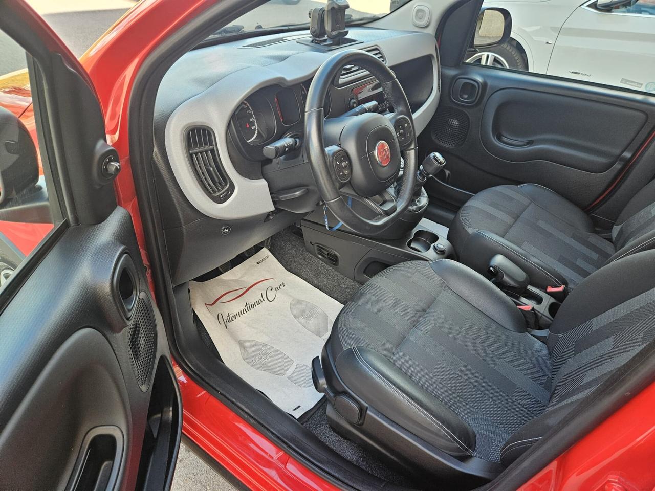 Fiat Panda Fiat Panda CROSS 1.2 BENZ/GPL 51kw 69cv