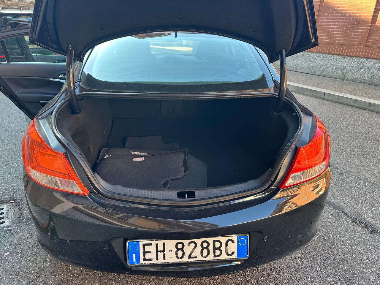 Opel Insignia 2.0 CDTI 160CV 4 porte Cosmo