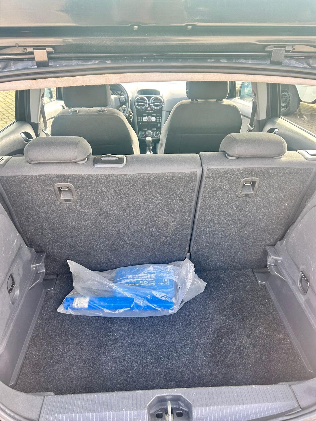 Opel Corsa 1.2 5 porte Edition