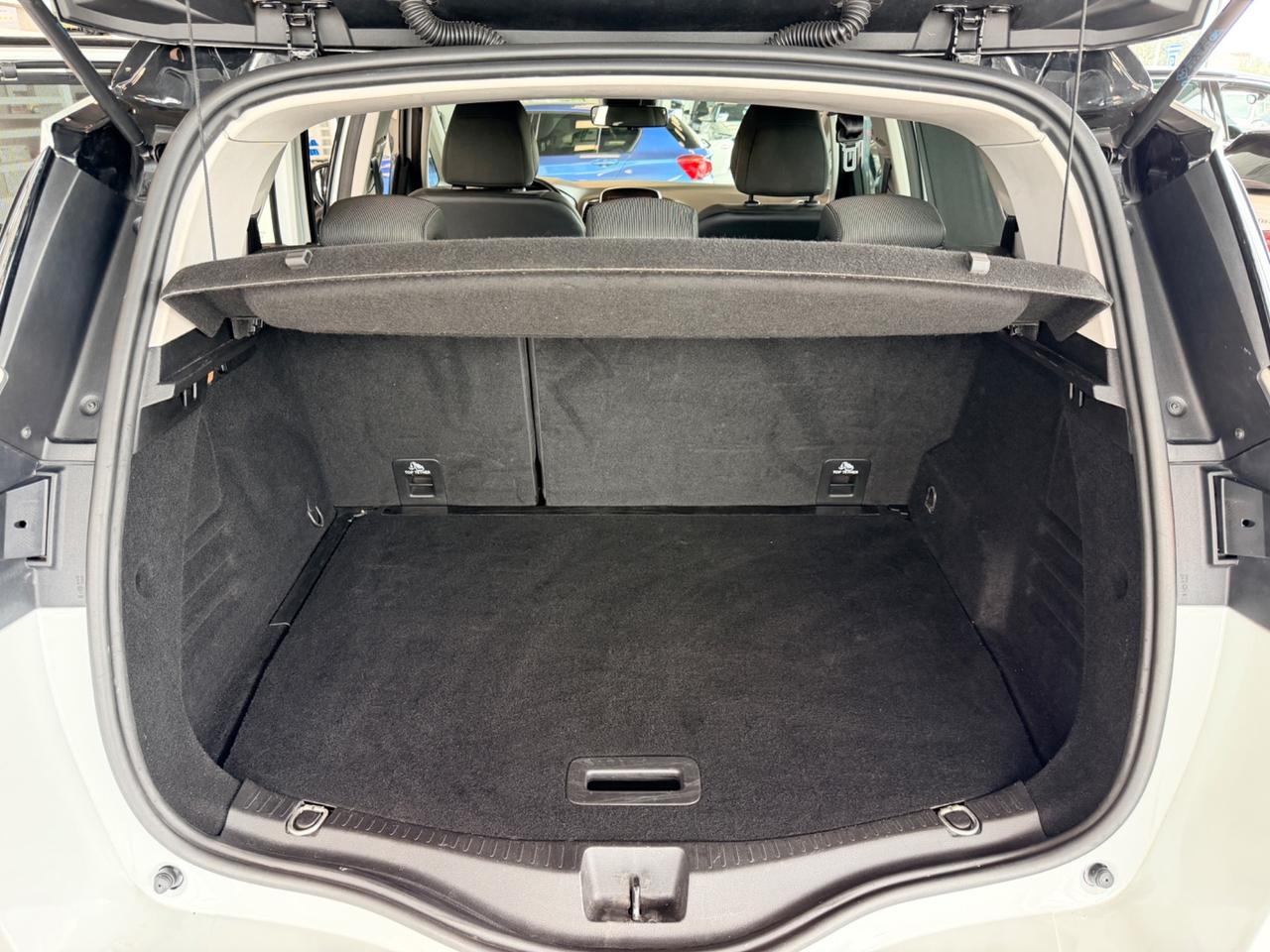 Renault Scénic dCi 8V 110 CV Energy Sport Edition2