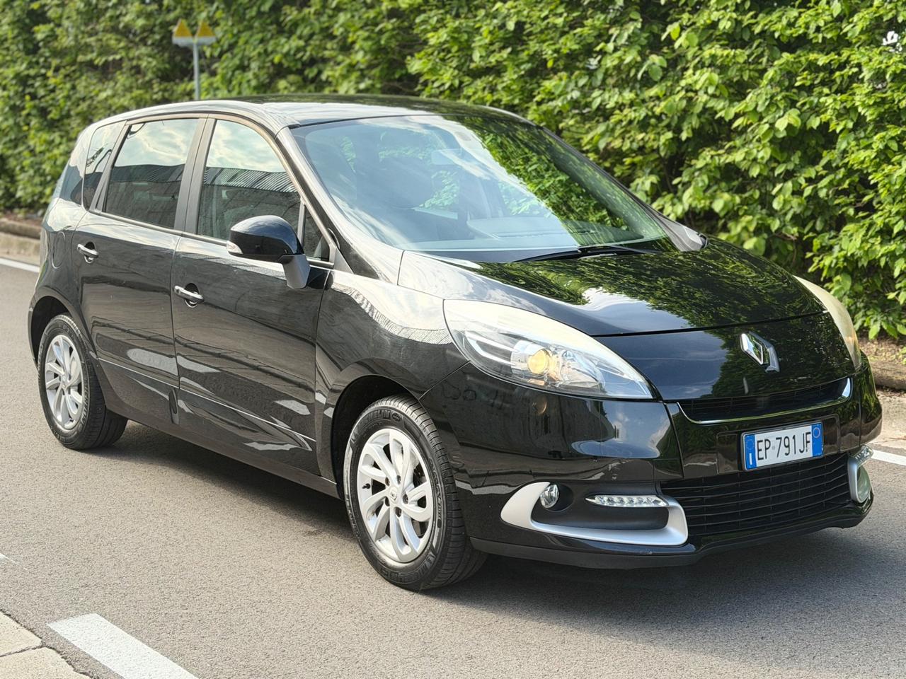 Renault Scenic 1.5 dCi 110CV ok neopatentati