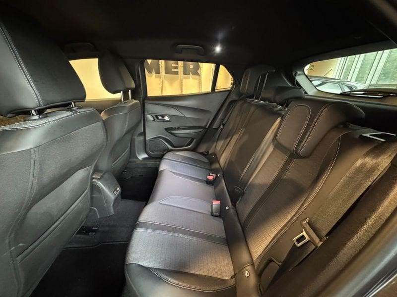 Peugeot 2008 2008 PureTech 100 S&S Allure