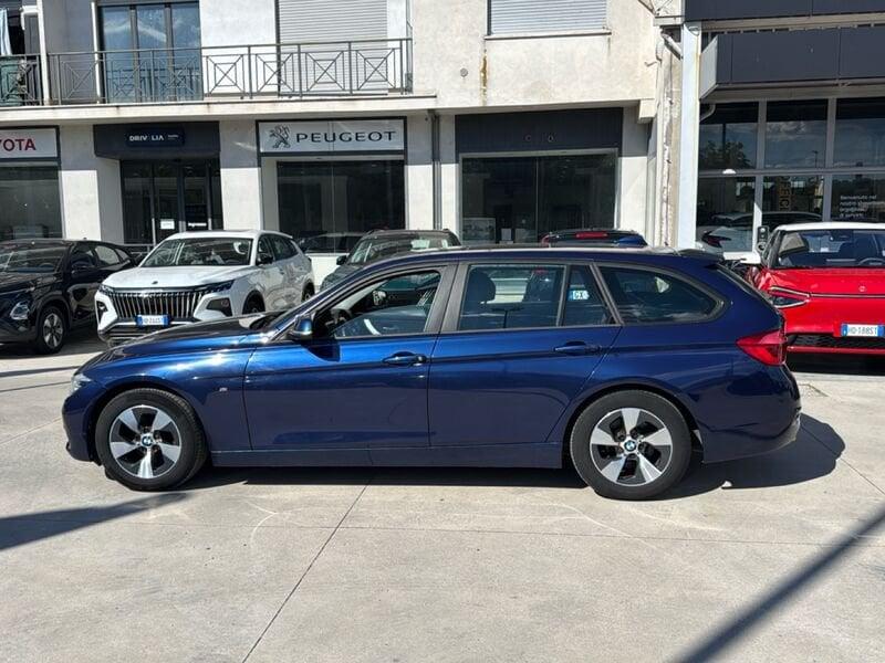 BMW Serie 3 320d Touring eff.dynamics Business Advantage auto TETTO APRIBILE