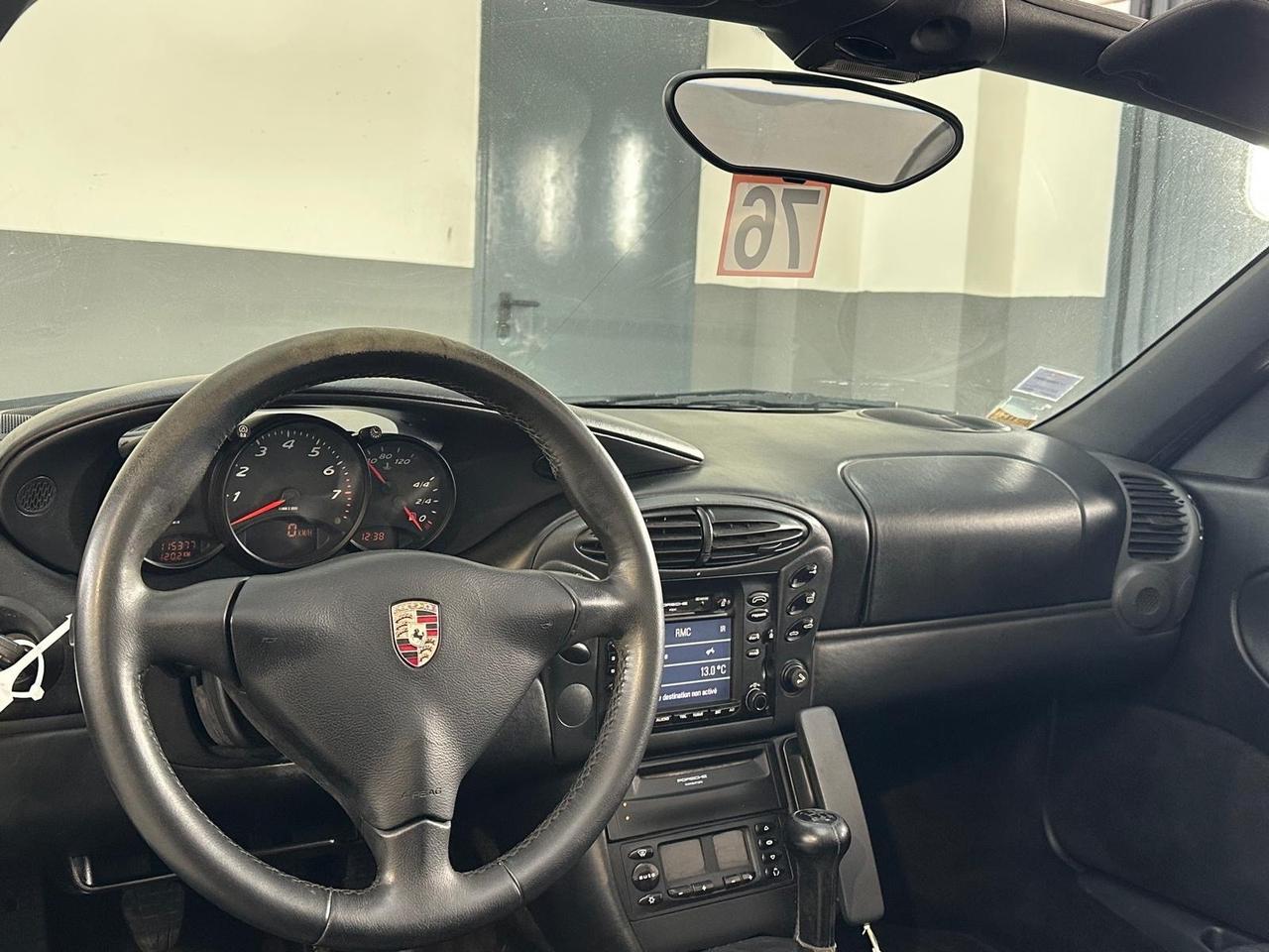 Porsche Boxster 2.5i 24V cat