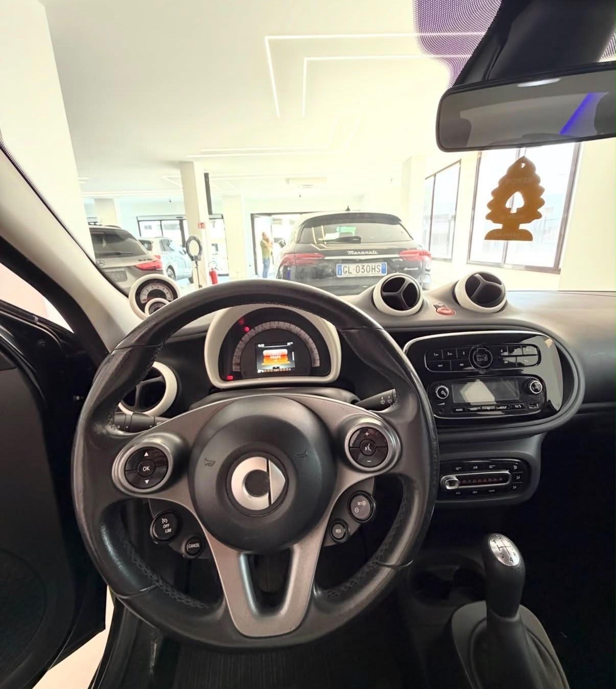 Smart ForFour 70 1.0 Youngster