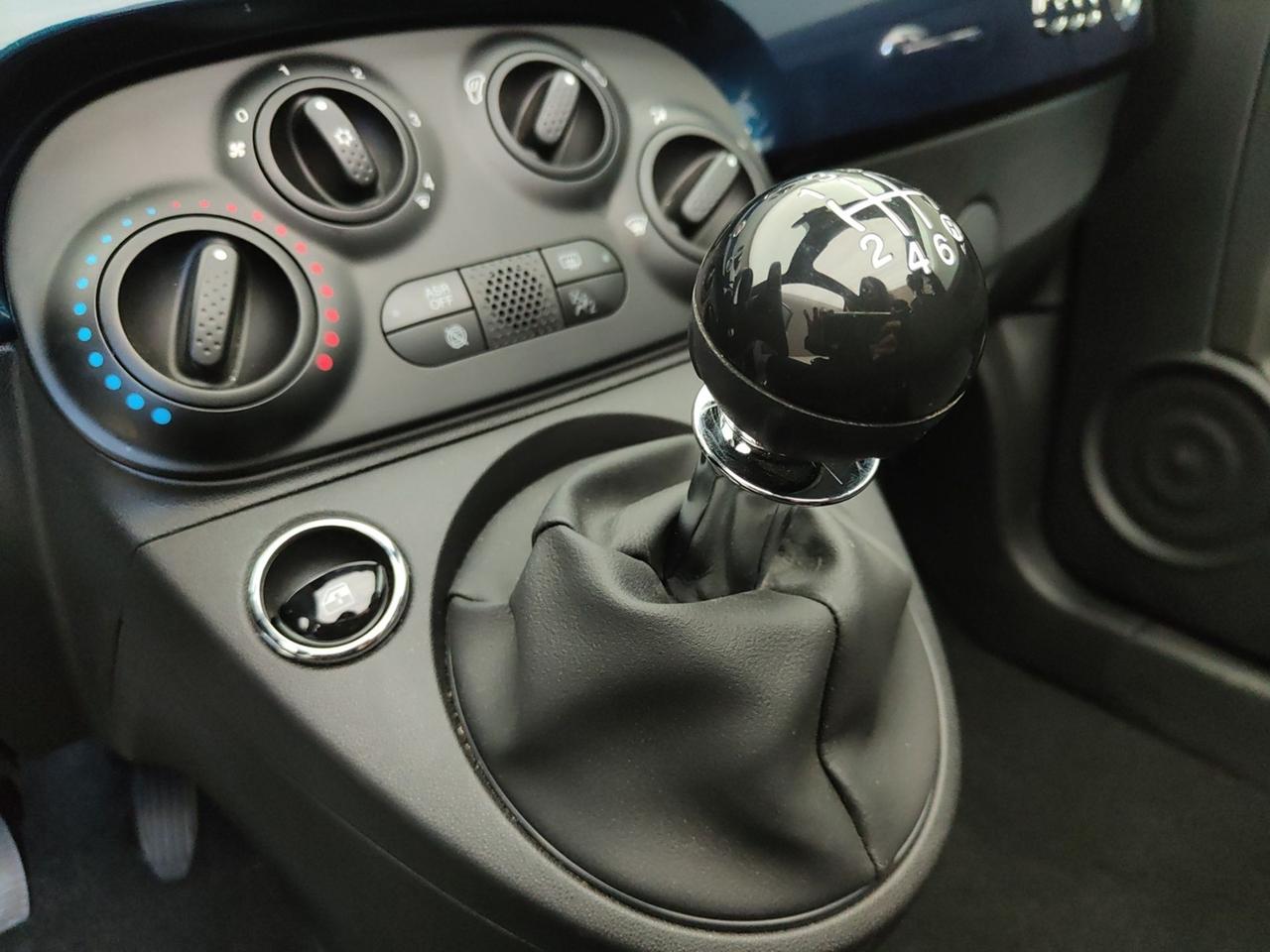 FIAT 500C III 2015 1.0 70CV HIBRID DOLCEVITA