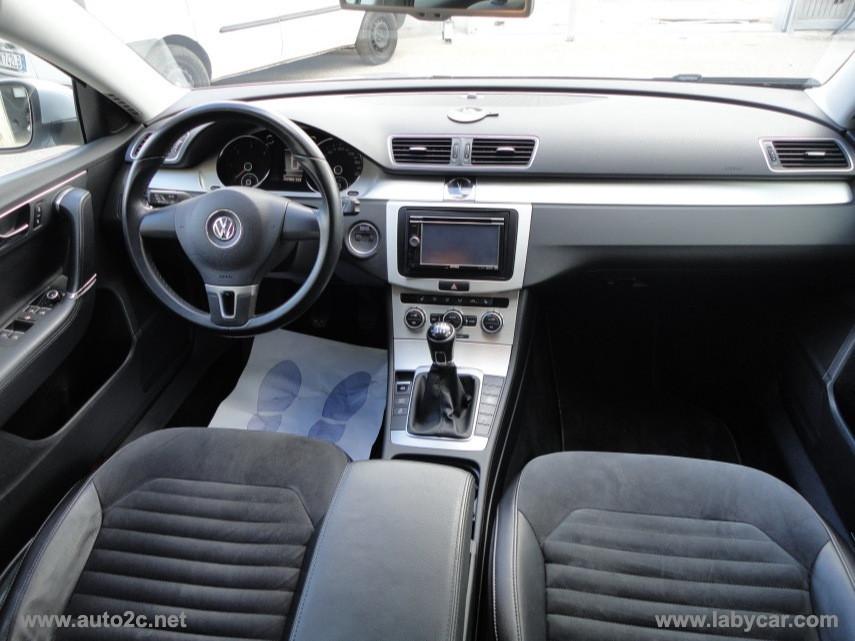 VOLKSWAGEN Passat Var. 2.0 TDI Highline BlueM.Tech