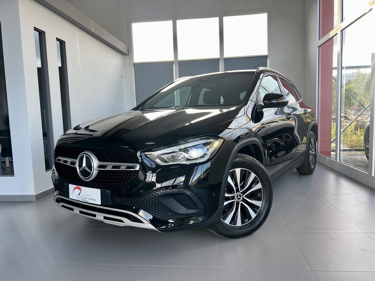 MERCEDES GLA 180d STYLE - 2021