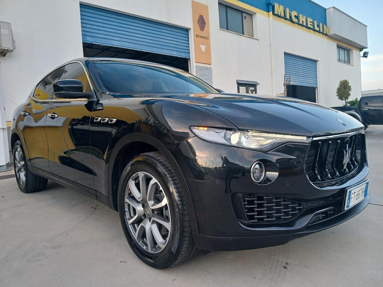 MASERATI Levante 3.0 V6 Diesel 250cv PARI AL NUOVO