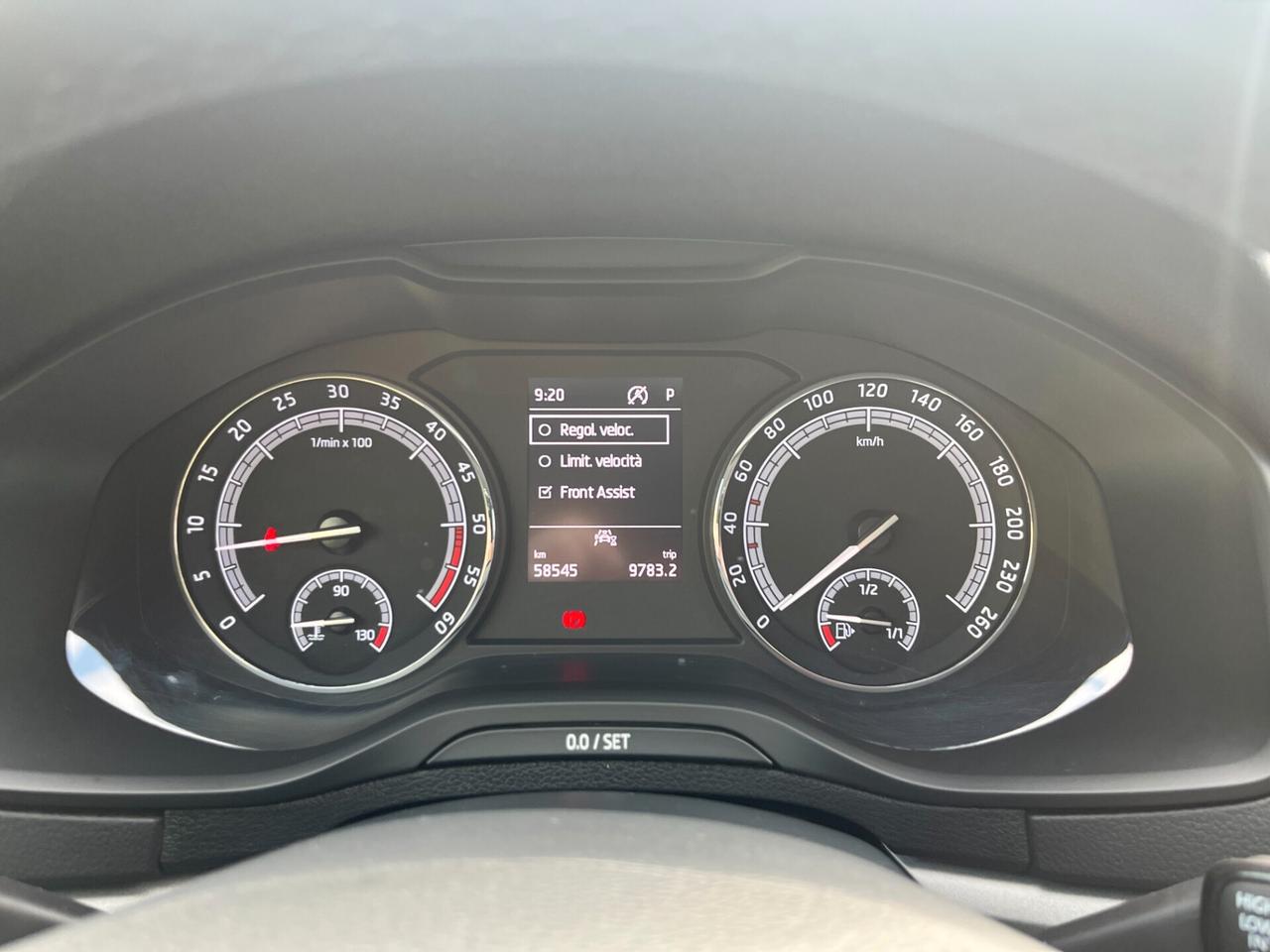 Skoda Karoq 1.6 TDI SCR DSG Ambition**KM 58290**