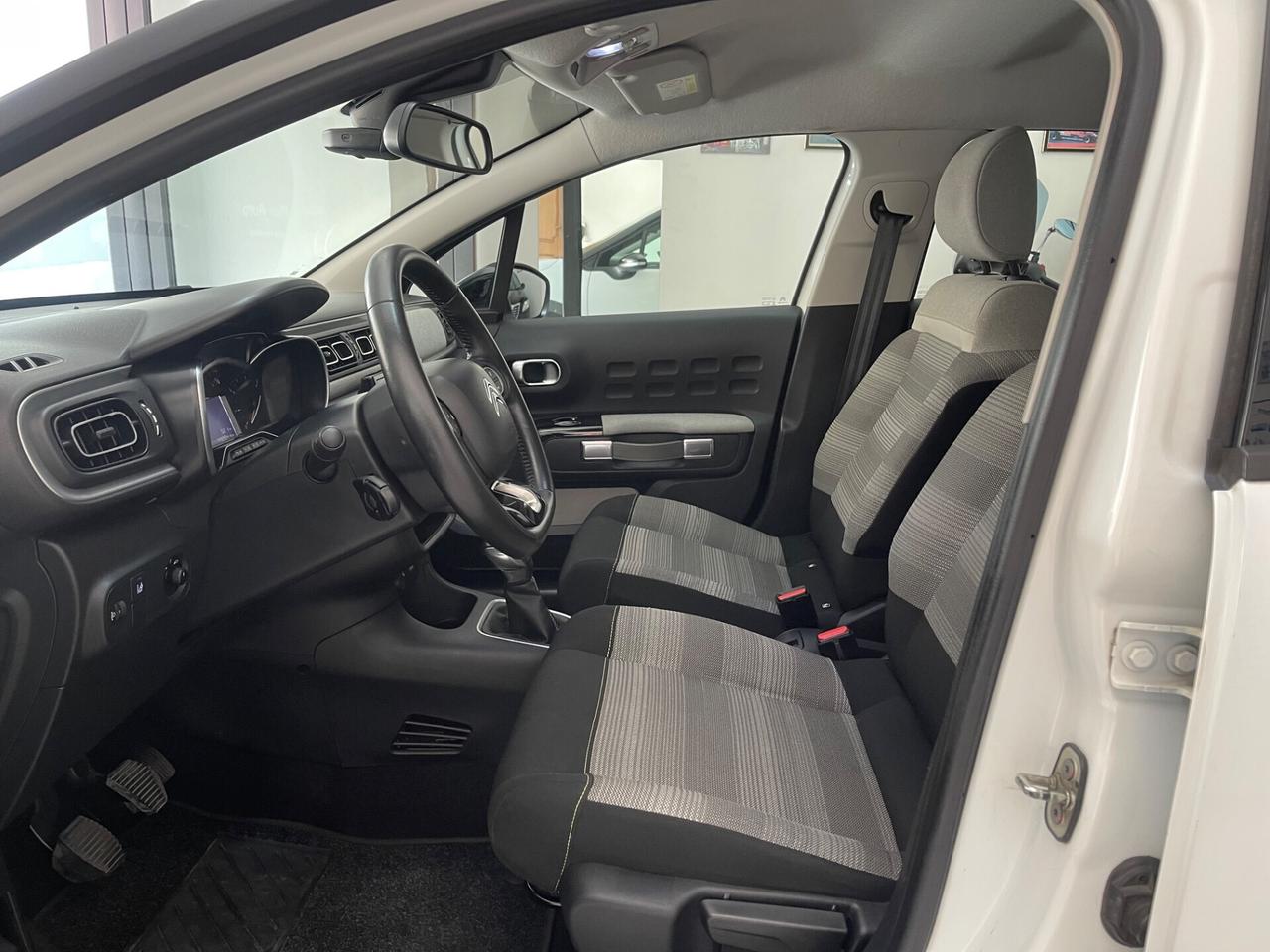 Citroen C3 1.6 BlueHDI 75 CV Shine