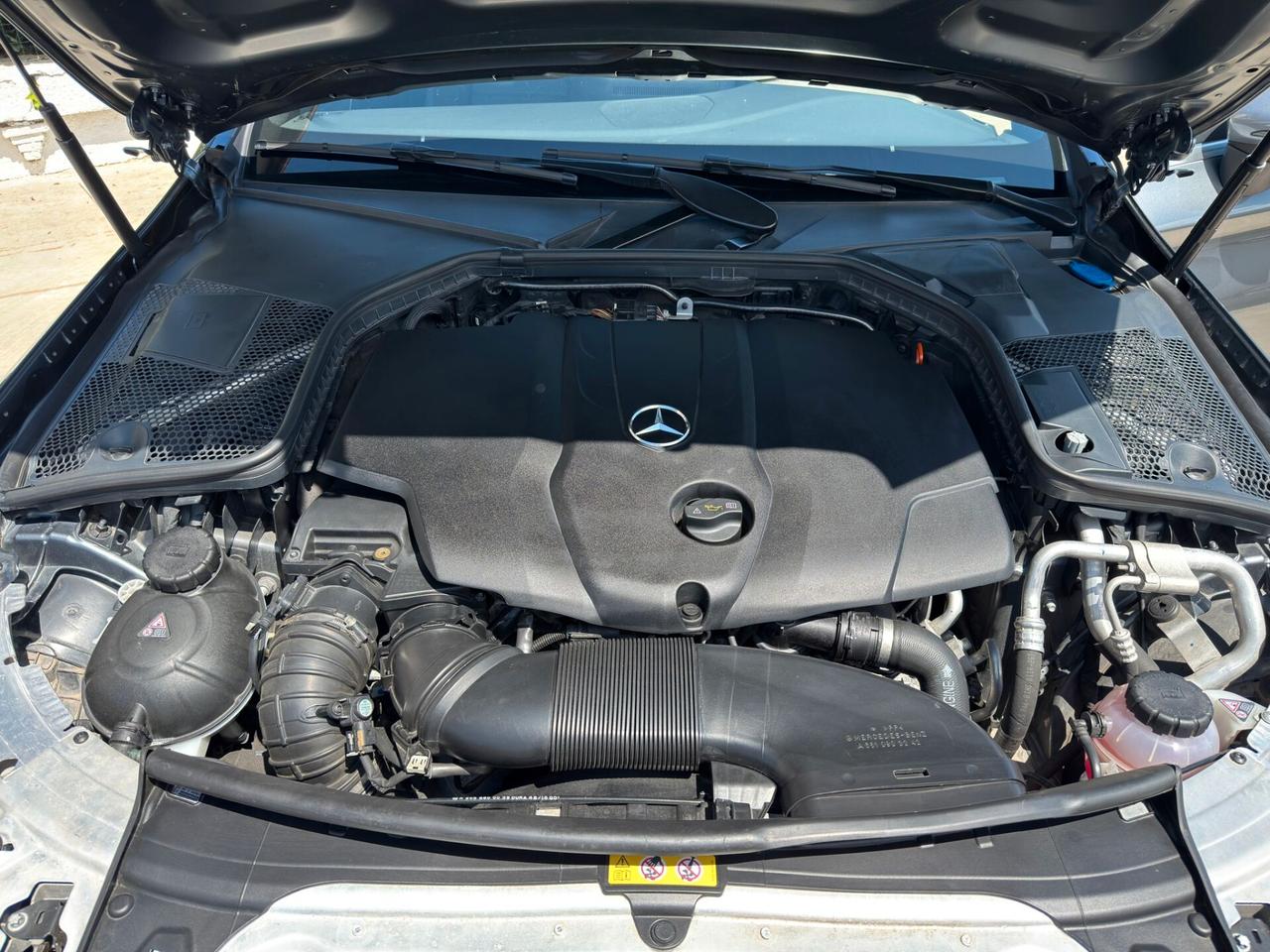 Mercedes-benz C 220 d Coupé Premium