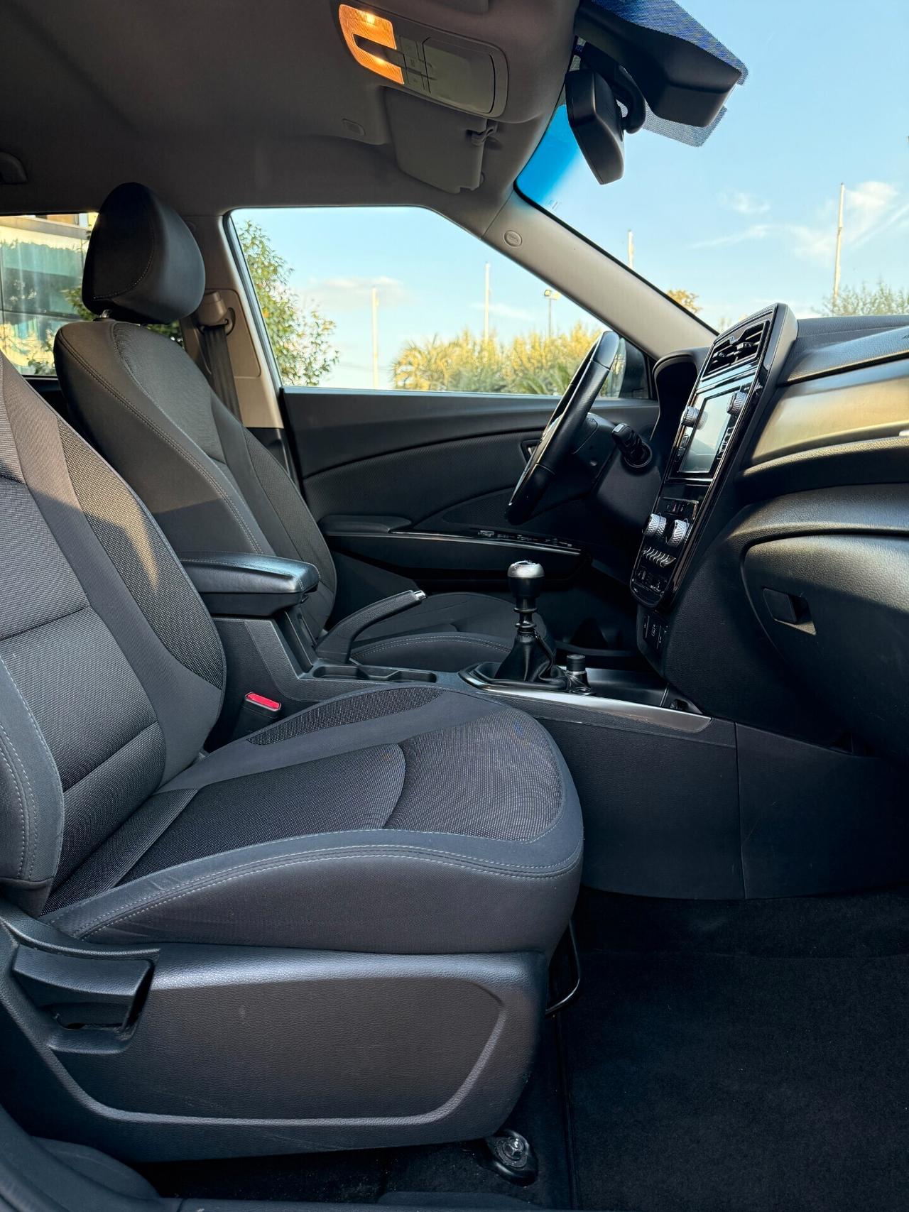 Ssangyong Tivoli 1.6 diesel 2WD Exclusive
