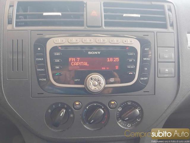 FORD C-Max + 1.6 TDCi 90 CV