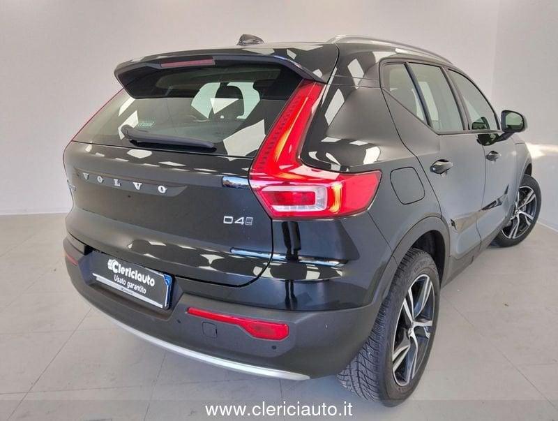 Volvo XC40 D4 AWD Geartronic Momentum