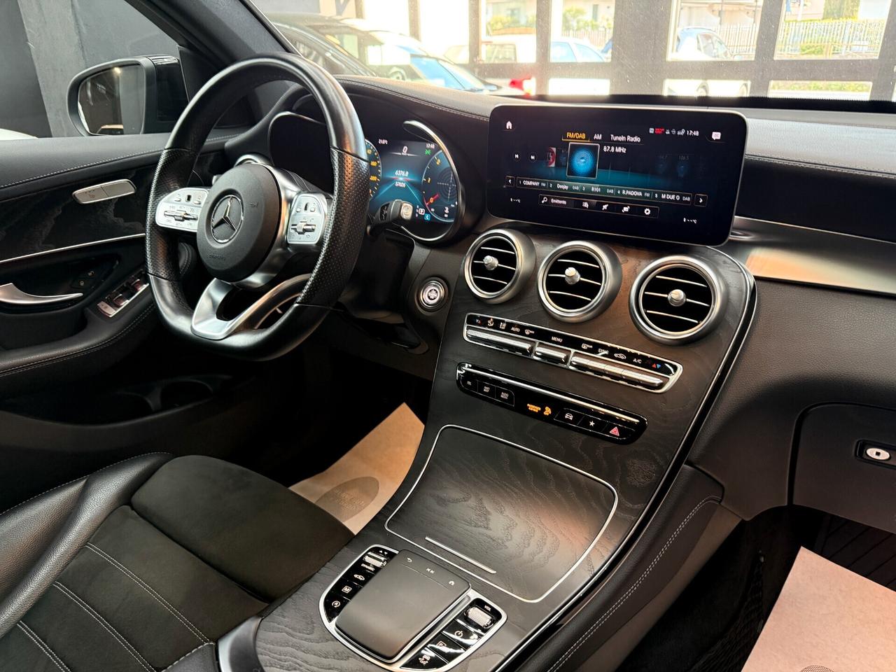 Mercedes-Benz GLC Coupé 300d 4Matic Premium Interni