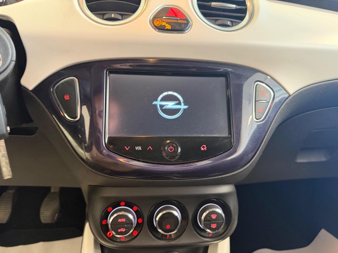Opel Adam 1.4 100 CV Slam