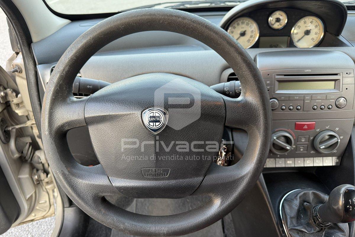 LANCIA Ypsilon 1.3 Multijet 16V Argento