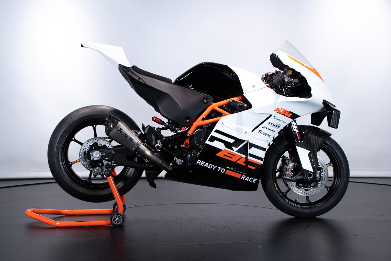 KTM RC 8C - 2024