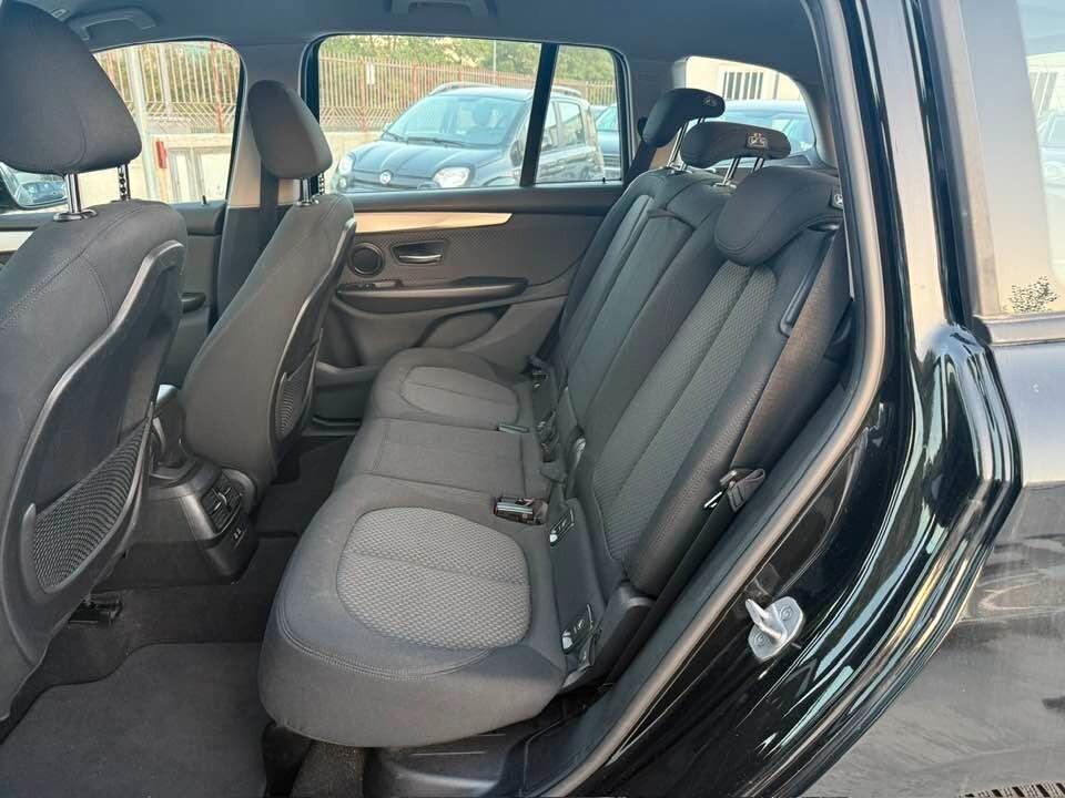 Bmw 216D Active Tourer Advantage -7 POSTI-