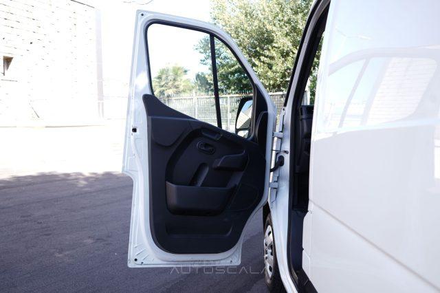 RENAULT Master T35 2.3 dCi 135 L2-H2 Furgone Ice Plus