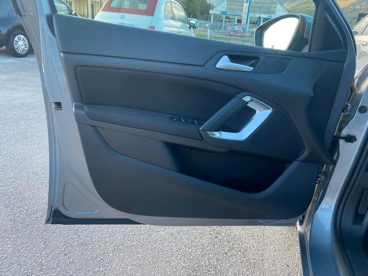 Peugeot 308 BlueHDi 116cv Active 55.000 KM