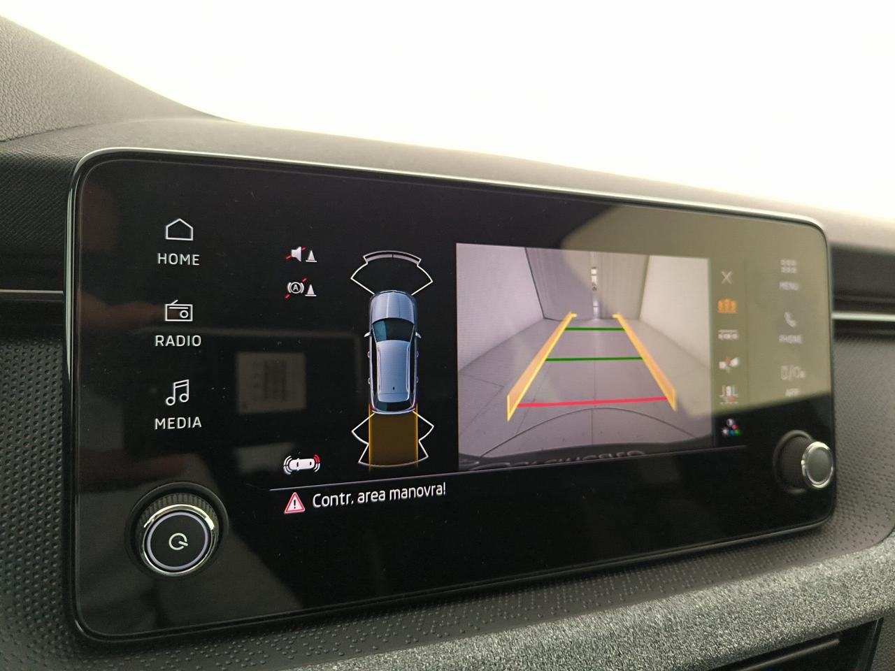 Skoda Kamiq 1.0 tsi black dots 95cv